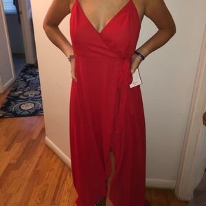 Never worn beautiful red dress